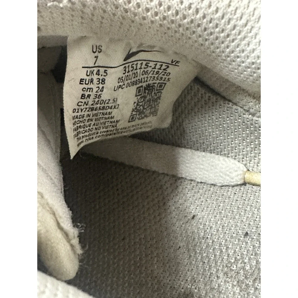 Nike Air Force 1‎ low '07 White SneakersShoes Womens Size 7 ( Men's Size 5.5 )